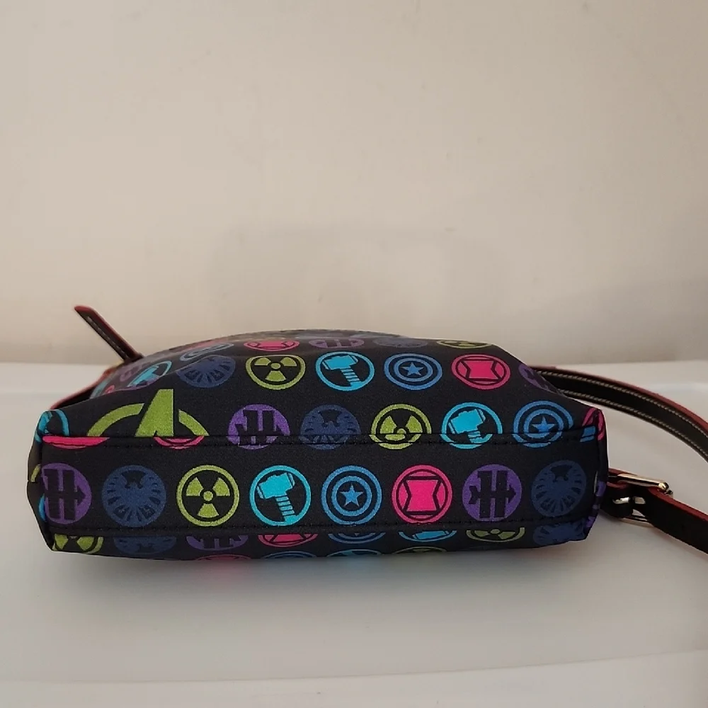 Dooney & Bourke Crossbody (New) w/Free D&B Pouch